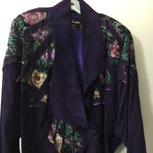 Leather suede embossed jacket & skirt! New looking size S!